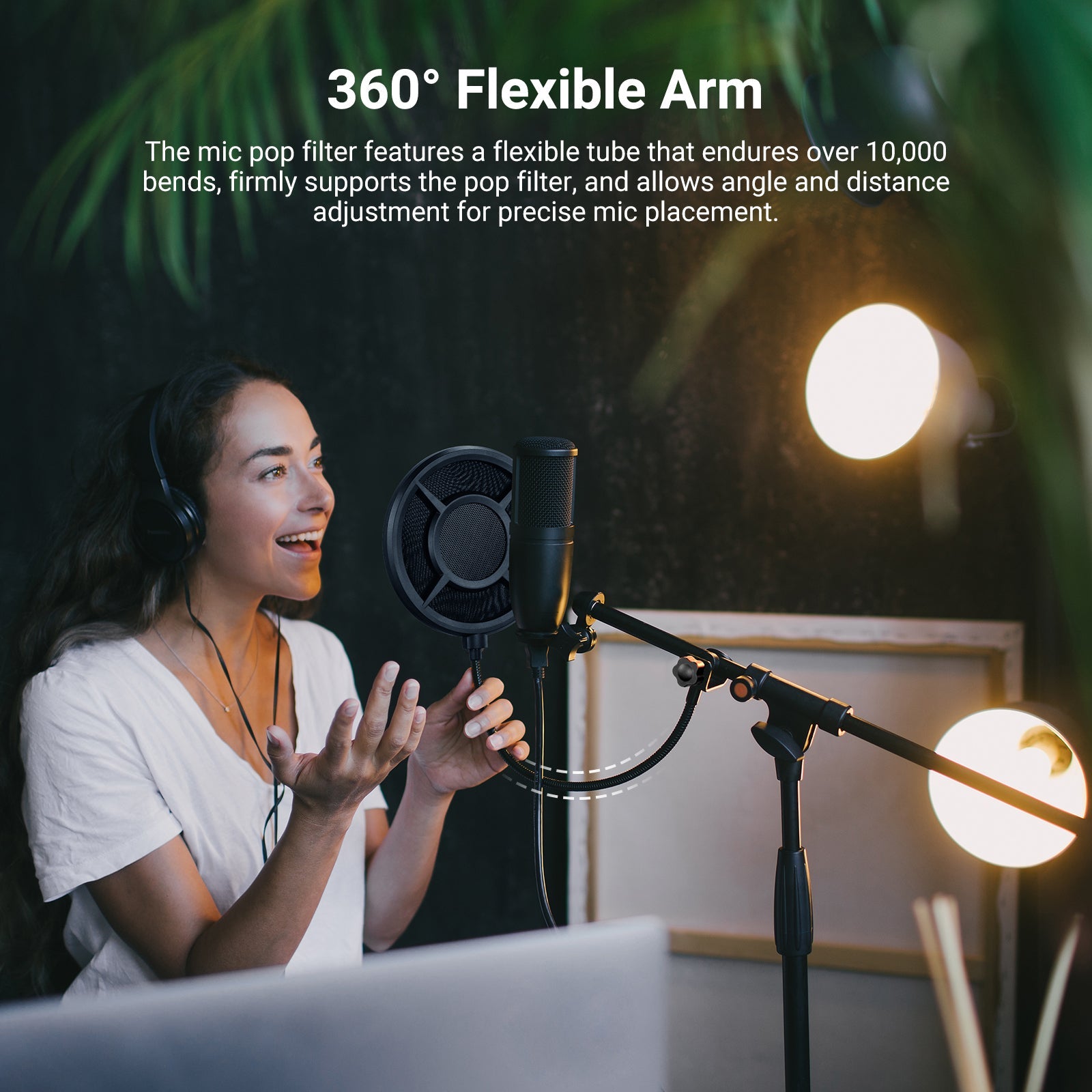 The mic pop filter features a flexible tube that endures over 10,000 bends